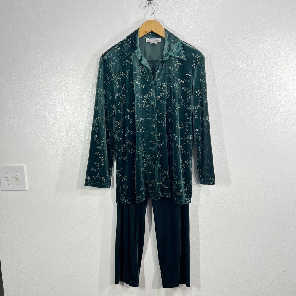 Vtg. PASSPORTS Velour Floral Print Button Up Top & Pants Set Green S/ M USA Made
